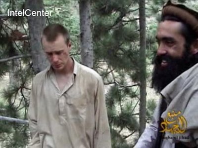 前塔利班指挥官承认杀害美国士兵和绑架记者