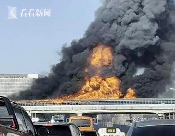 大火发生后，格林希特居民被警告要关闭门窗